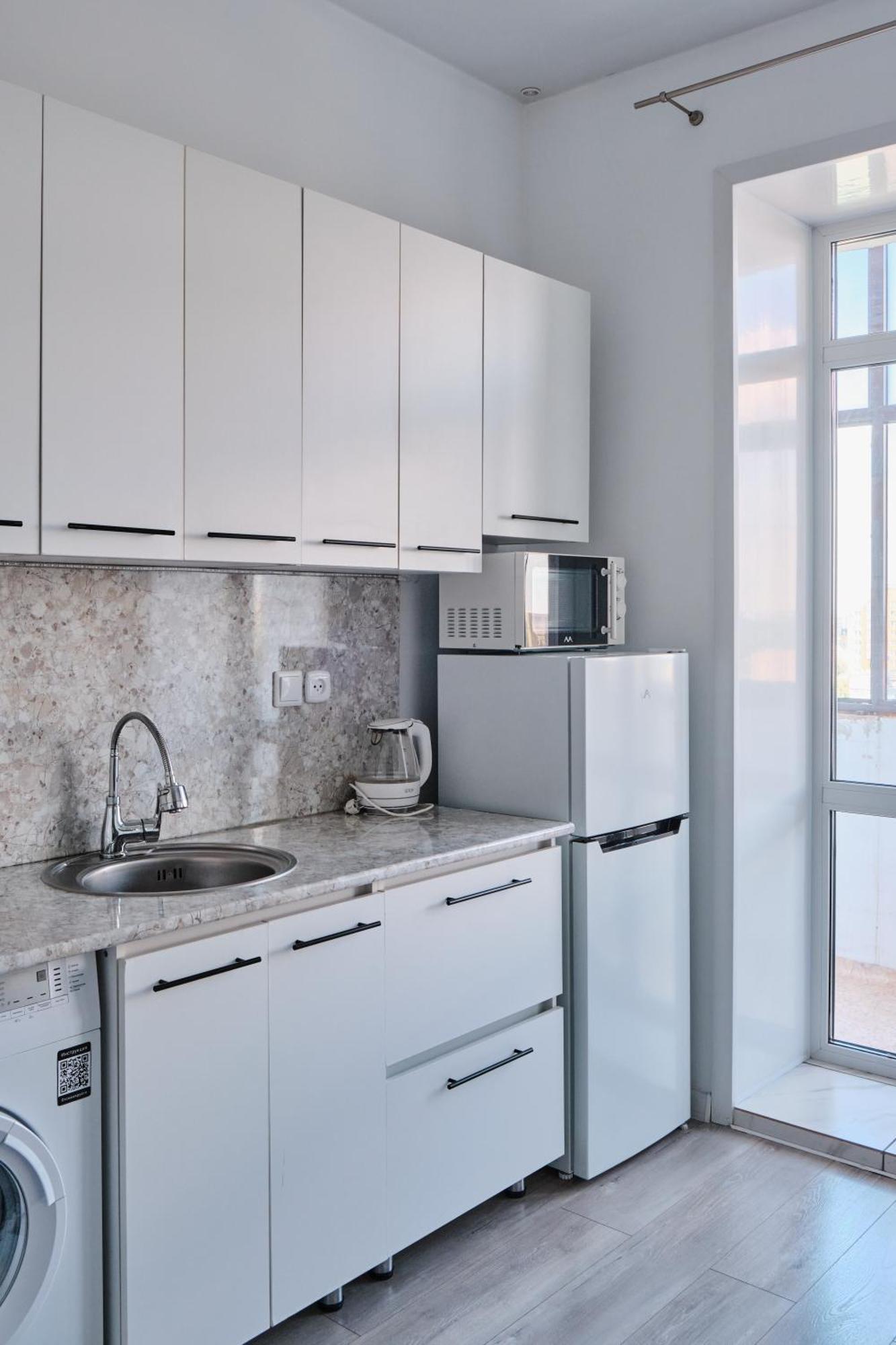 Seven City Apartments Semej Zewnętrze zdjęcie