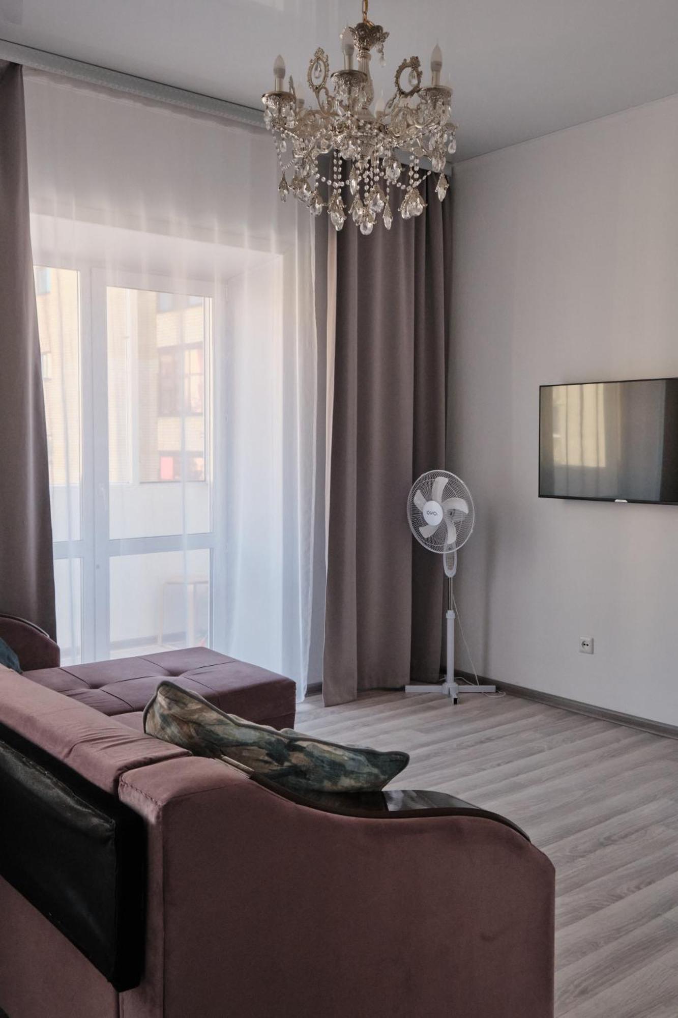 Seven City Apartments Semej Zewnętrze zdjęcie