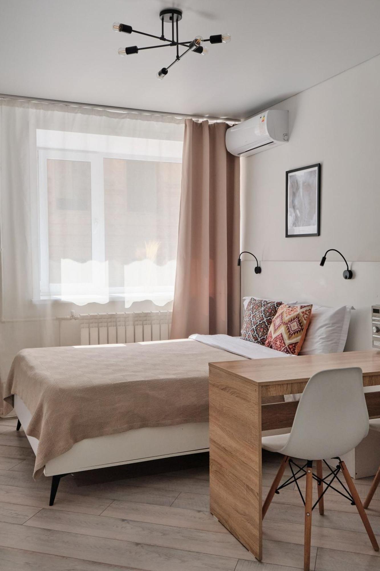 Seven City Apartments Semej Zewnętrze zdjęcie